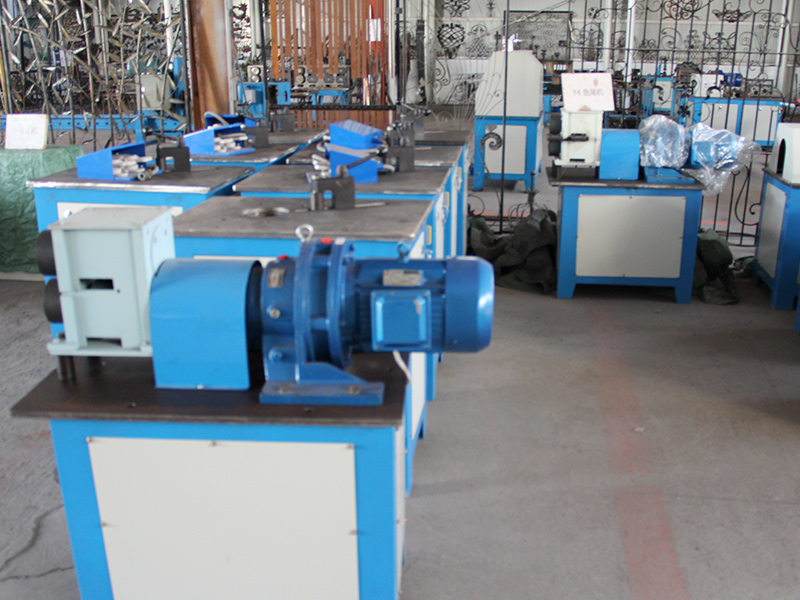 壓花機生產(chǎn)廠家工廠實景